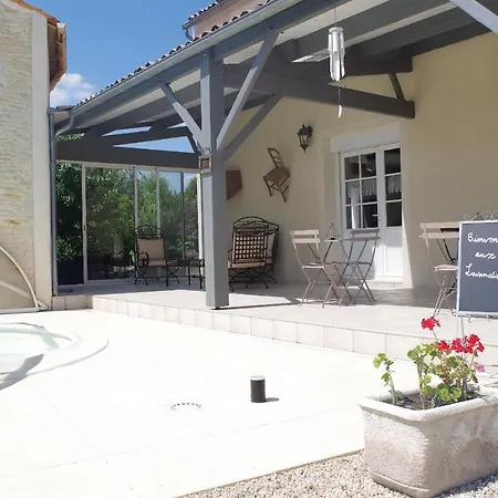 住宿加早餐酒店 Les Lavandieres 3*