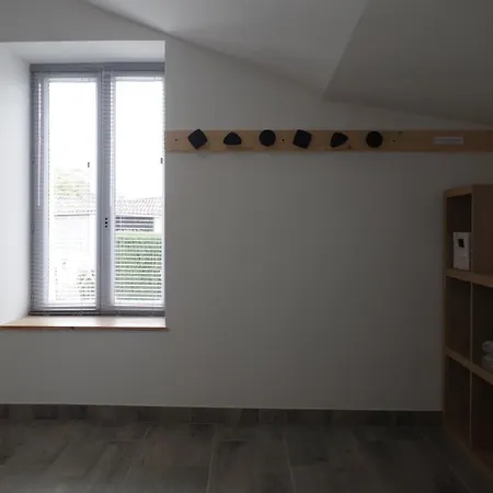 فندق مبيت وإفطار Les Lavandieres Saint-Hilaire-la-Palud