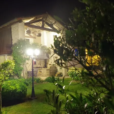 Les Lavandieres 住宿加早餐酒店 Saint-Hilaire-la-Palud