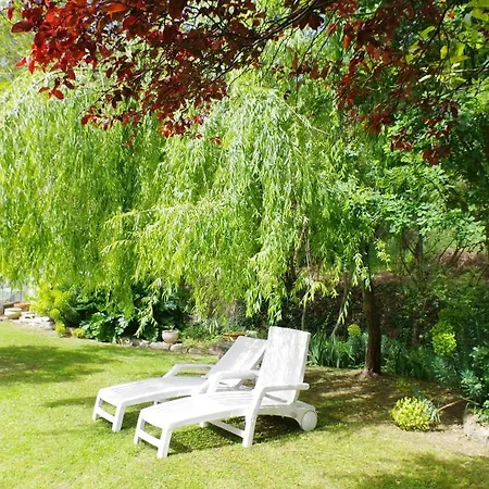 فندق مبيت وإفطار Les Lavandieres 3*