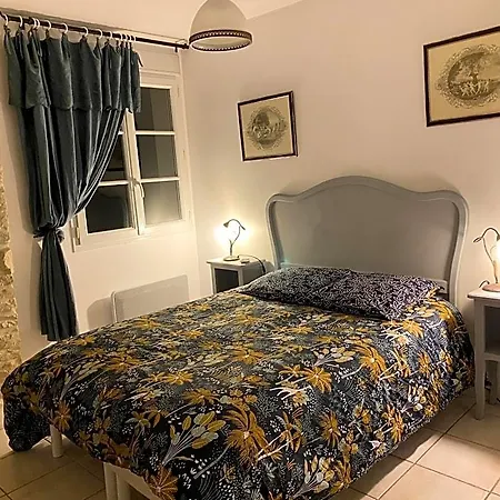 Les Lavandieres Bed & Breakfast 3*