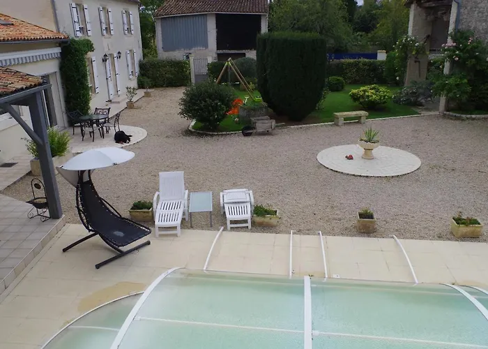 Bed and breakfast Les Lavandieres 3*