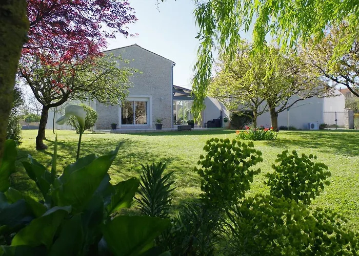 Les Lavandieres Bed and breakfast Saint-Hilaire-la-Palud