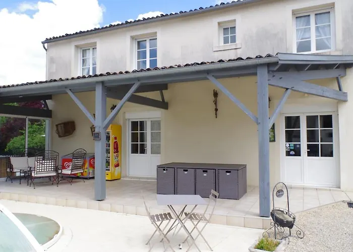 Bed and breakfast Les Lavandieres 3*